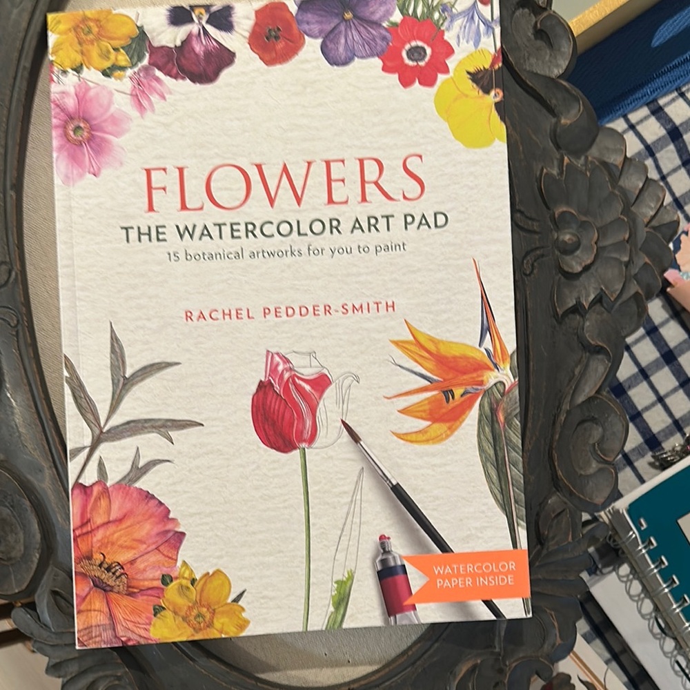 Red and Yellow Floral Accents Coffee Table Book. Gorgeous flower learn to sketch